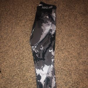 Camo Nike leggings